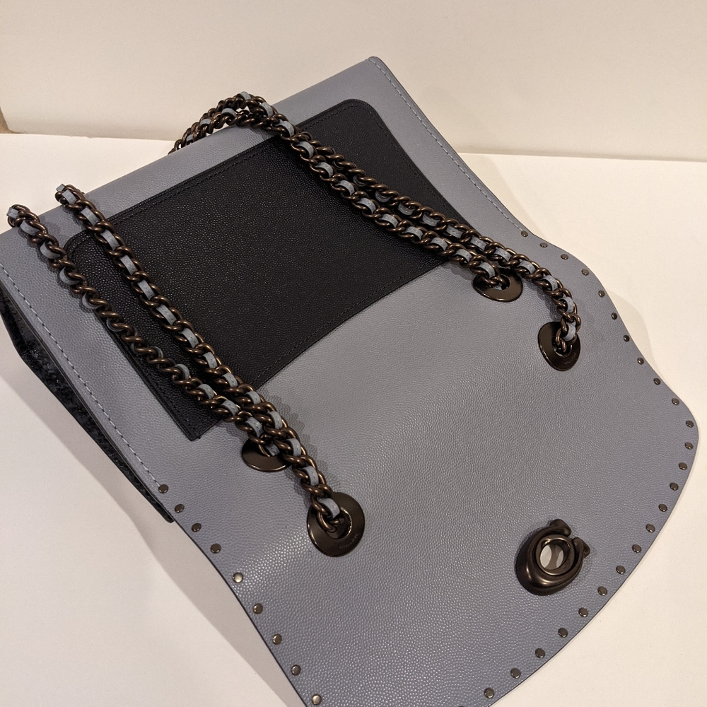Coach Parker In Signature Leather With Rivets - Picture 7 of 11